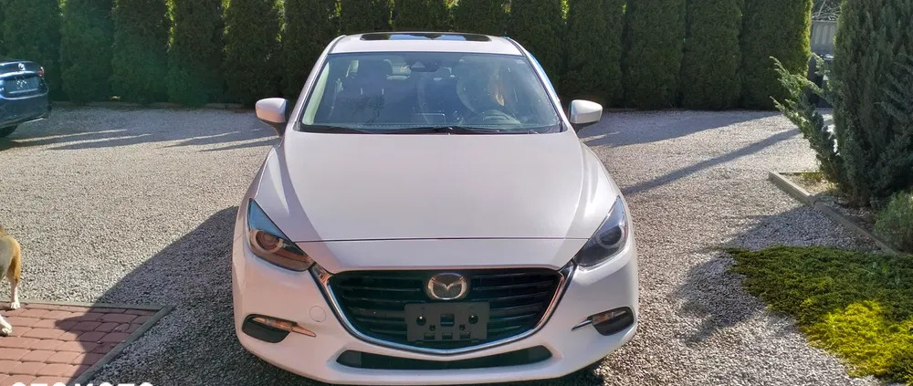 mazda Mazda 3 cena 49300 przebieg: 128219, rok produkcji 2018 z Mysłowice